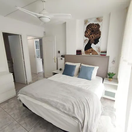 Apartment Joy - Sueno Azul *